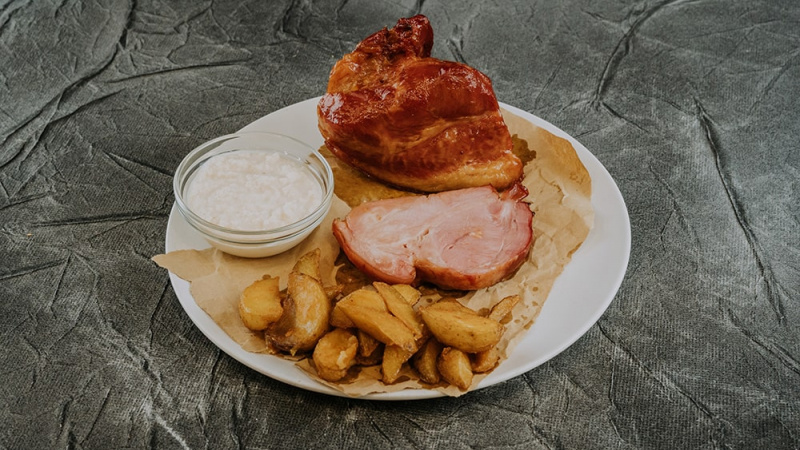 Grilované bravčové koleno Grilované bravčové koleno